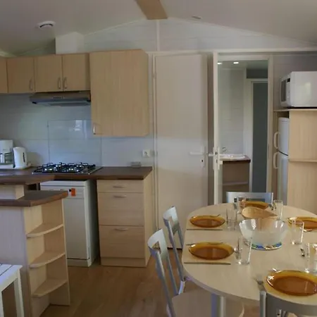 Mobil-home Pour 6 Pers. Avec Terrasse A - Api-1-52-342 *