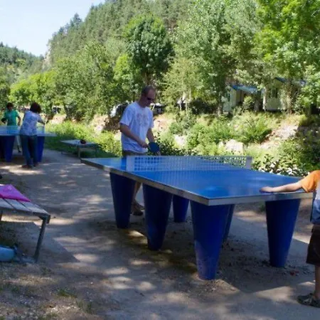 Mobil-home Pour 6 Pers. Avec Terrasse A - Api-1-52-342 مكان تخييم ميريوس